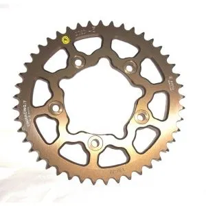 Corona 40 Denti Sitta in Ergal passo 520 con trattamento in ossido duro per Ducati 999, 749, 899-959 Panigale, Monster 821 e Scrambler 803 16> codice 202D40-OD