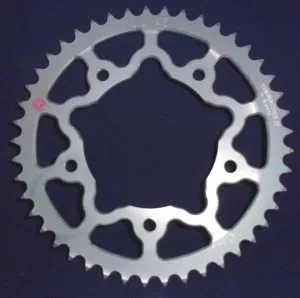 Corona 50 denti Ergal Sitta Yamaha R6 99>02 - R1 2015>,catena 520, codice 202M50