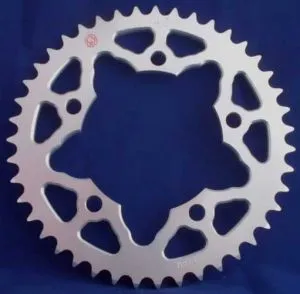 Corona 42 Denti Sitta Ergal chiaro passo 525 per BMW S1000 RR 09>18 / R 13>20 (NO HP4)